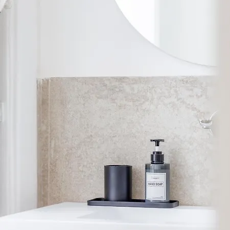 Terrazze Tra I Musei - And * נאפולי