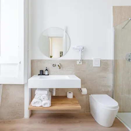 Terrazze Tra I Musei - And * נאפולי