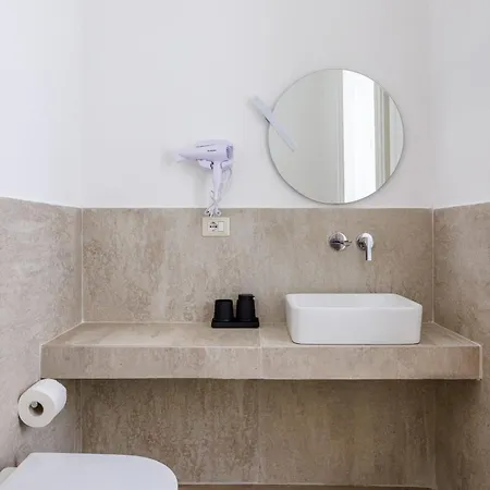 Terrazze Tra I Musei - And * נאפולי