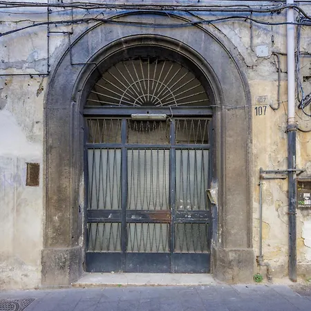 Terrazze Tra I Musei - And Apartment